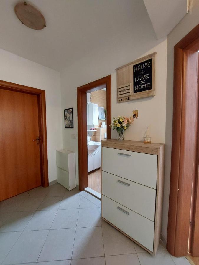 Apartment Vira Макарска Экстерьер фото
