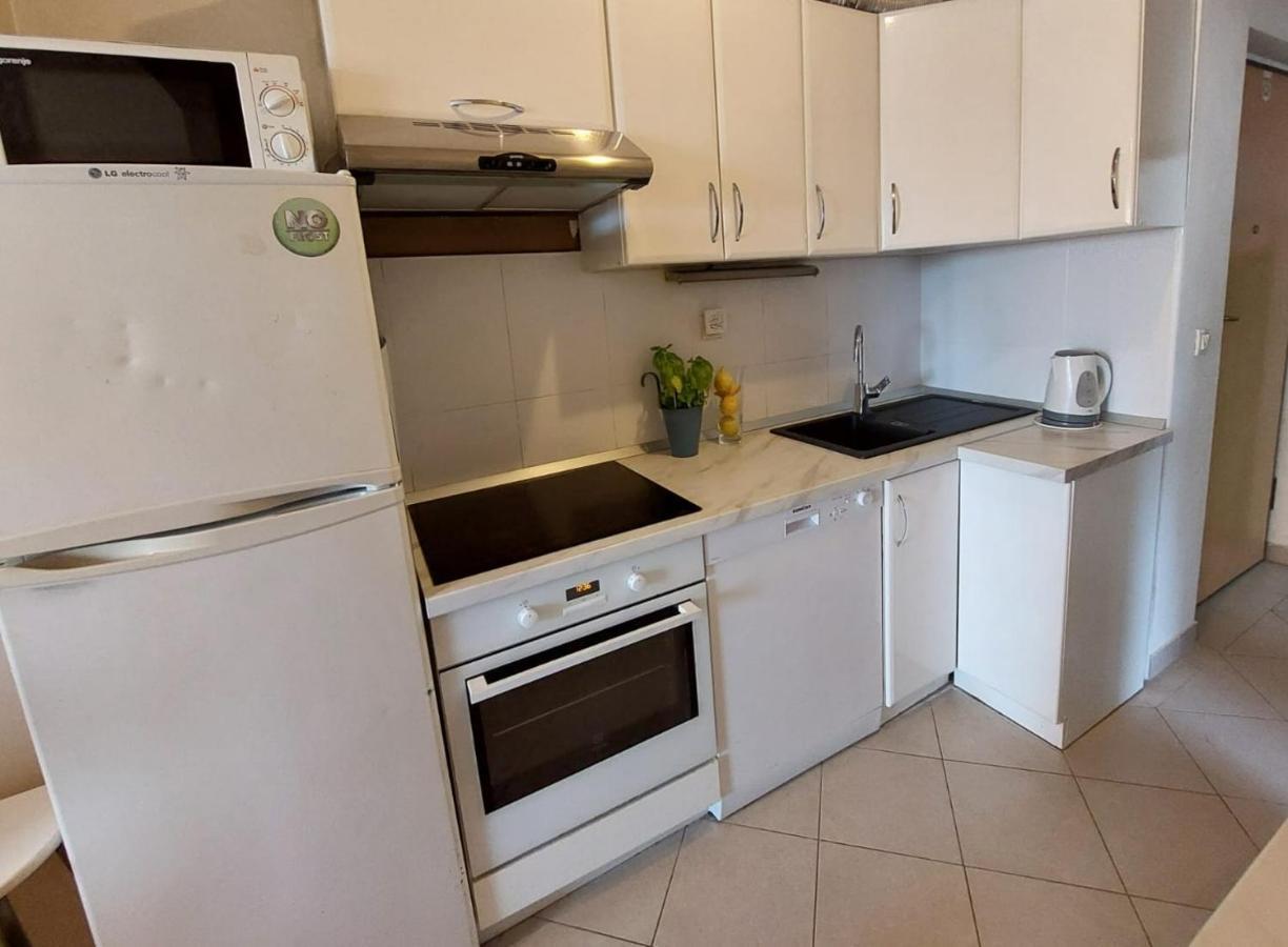 Apartment Vira Макарска Экстерьер фото