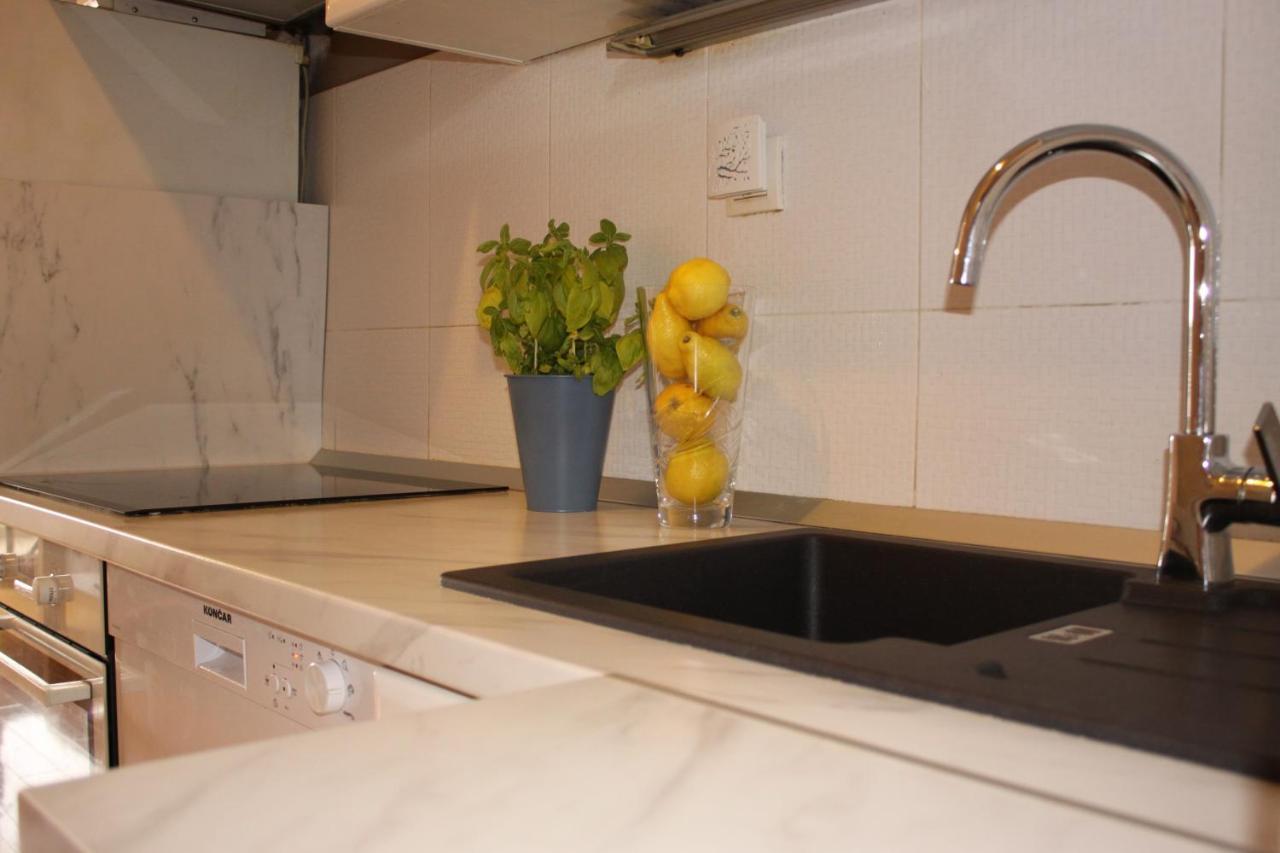 Apartment Vira Макарска Экстерьер фото